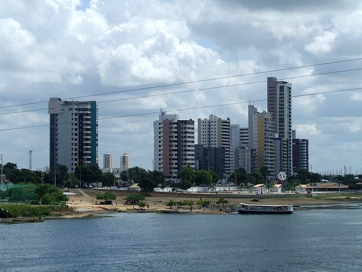 Imagem da notícia Flexibilização de medidas: Pernambuco amplia horário do comércio serviços
