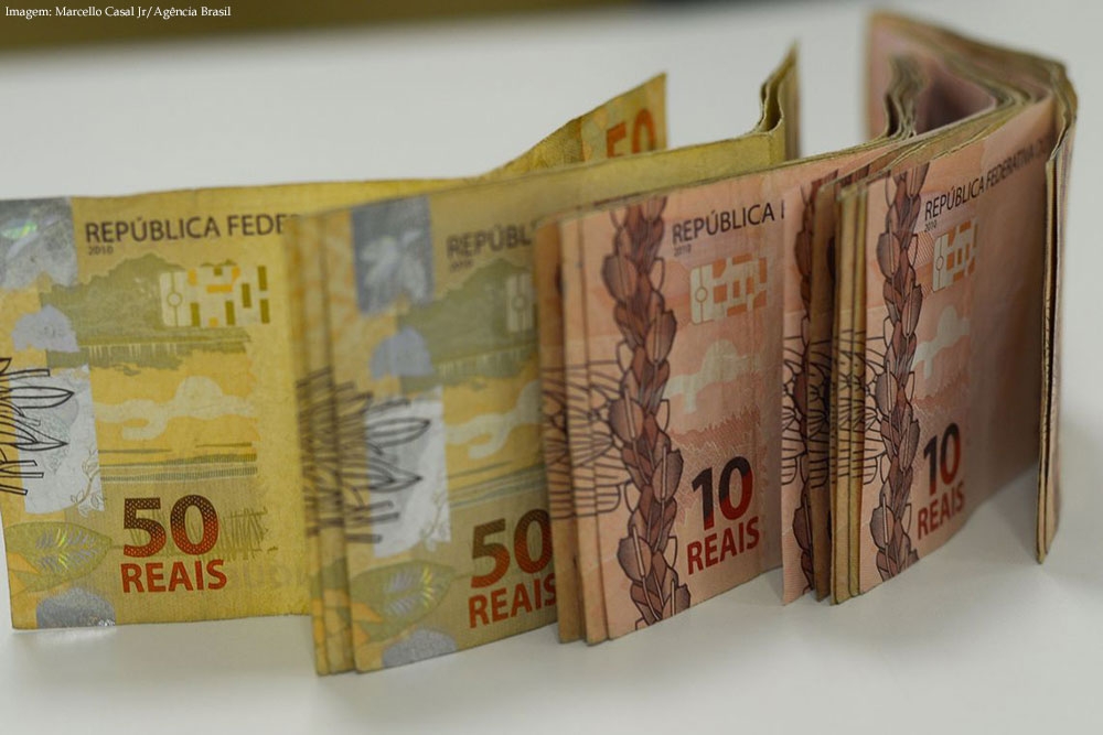 Imagem da notcia Salrio mnimo de R$ 1.039 entrou em vigor em 1. de janeiro