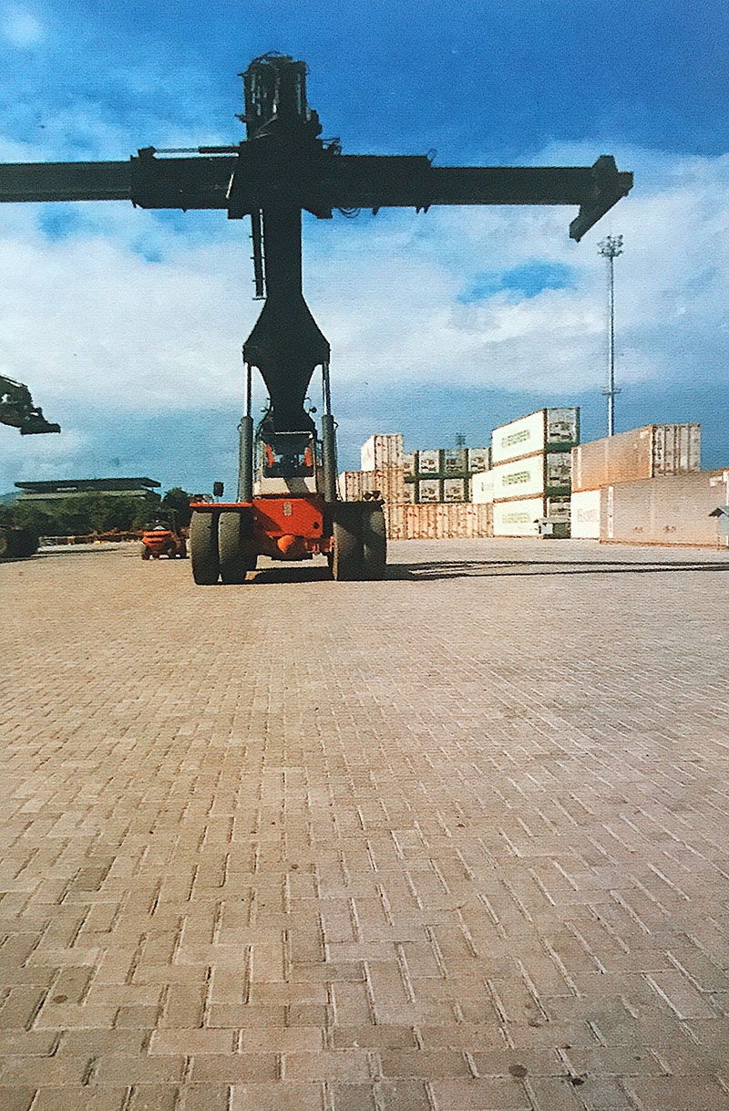 Tecon - Terminal de conteineres / Guarujá -SP