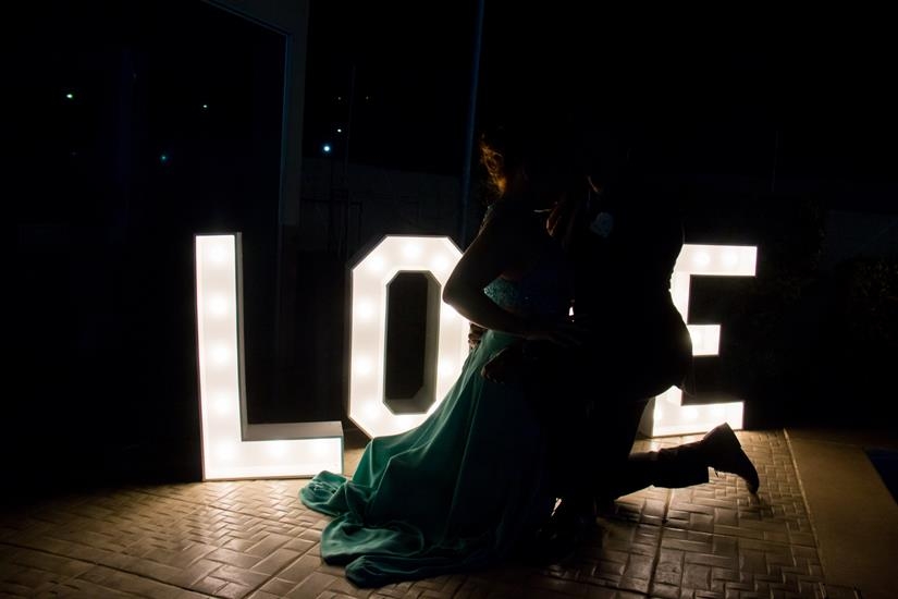 Letreiro Luminoso de Led LOVE - Foto 5
